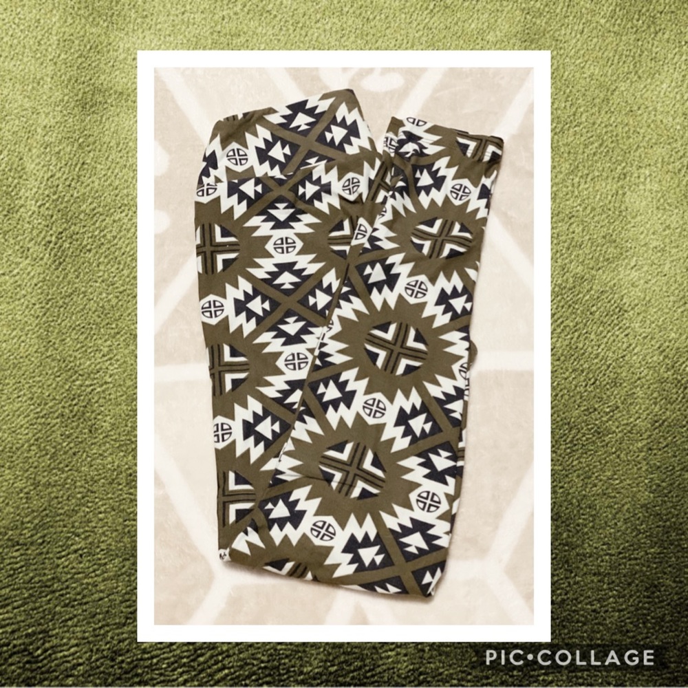 ❤️ 5/$20 Lularoe leggings - OS (one size)